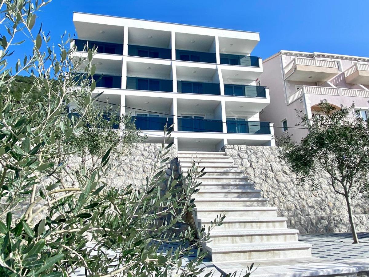 Villa Millene 内乌姆 外观 照片